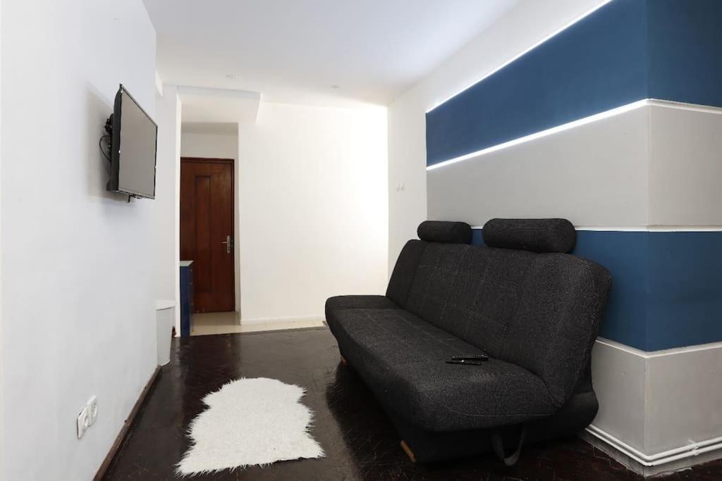1 Bdrm Apartment In City Center Bucharest Exterior photo